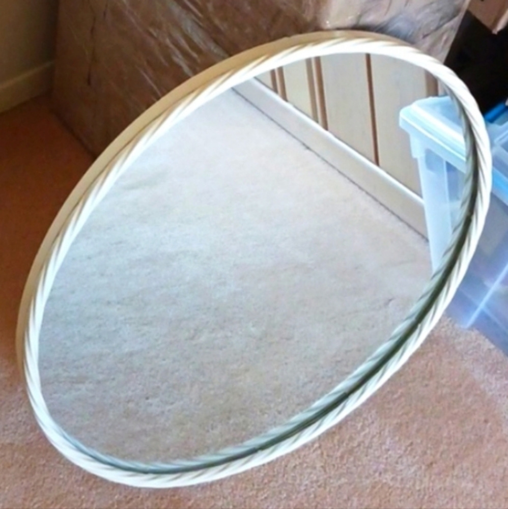 Wall mirror 23x23" dia. white metal rope detail by valeri parhill/ Qvc.New